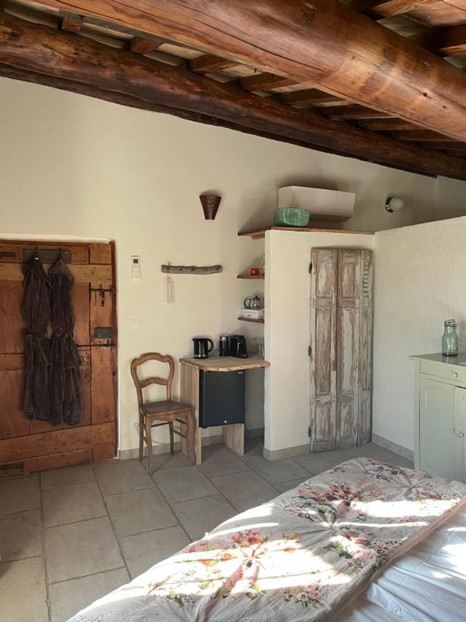 Mas Lou Parpaioun Crestet Exterior foto
